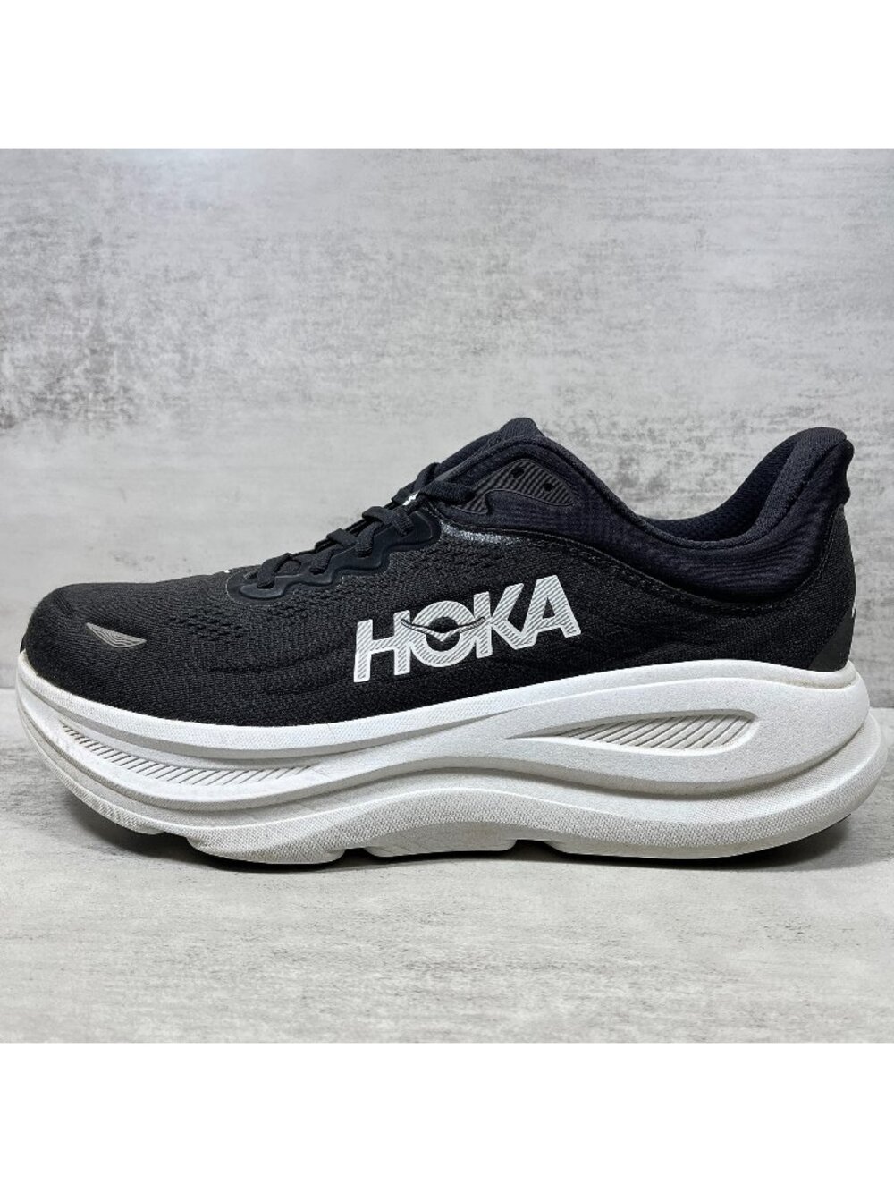 Hoka One One Bondi 9 Running Shoes - Men's Size 11 4E Extra Wide - Black